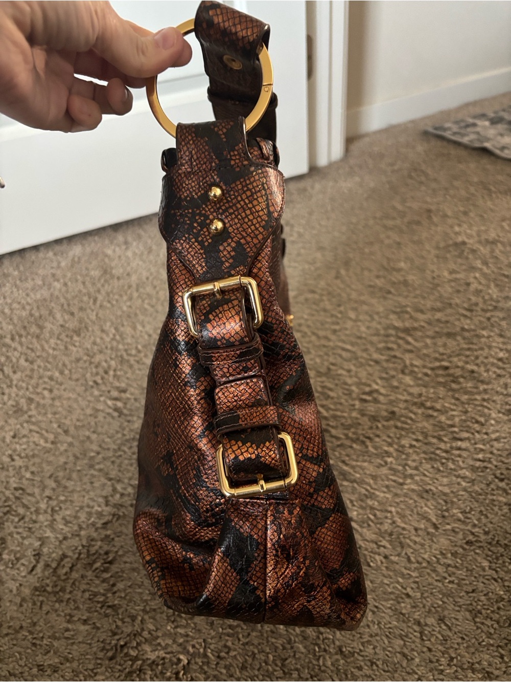 The Find - Gorgeous Copper Snake-Print Shoulder Bag with Gold Accent- like new - Picture 4 of 10
